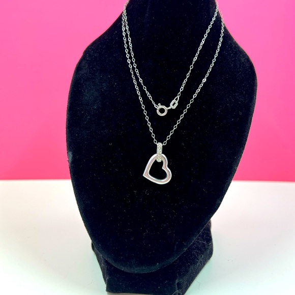 Jewelry - Vintage Diamond & 925 Silver Heart Necklace